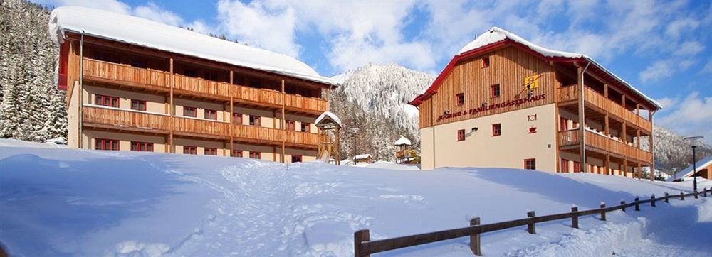 Jufa Hotel Donnersbachwald Exterior foto